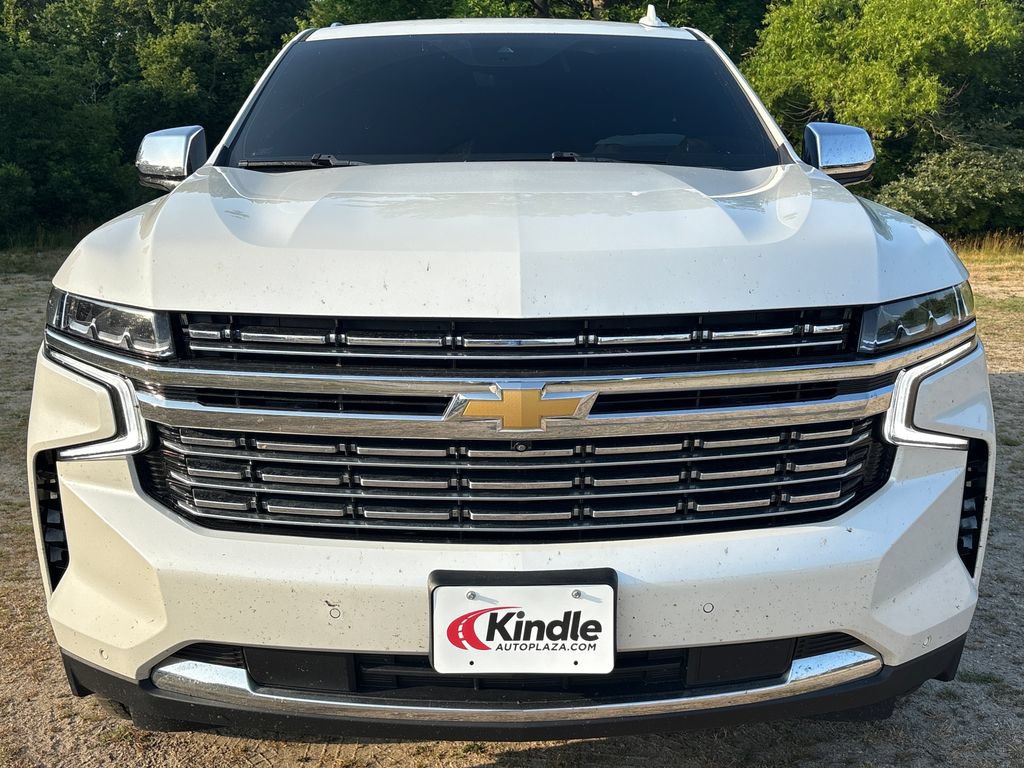 Used 2023 Chevrolet Tahoe Premier AWD/4WD image 2