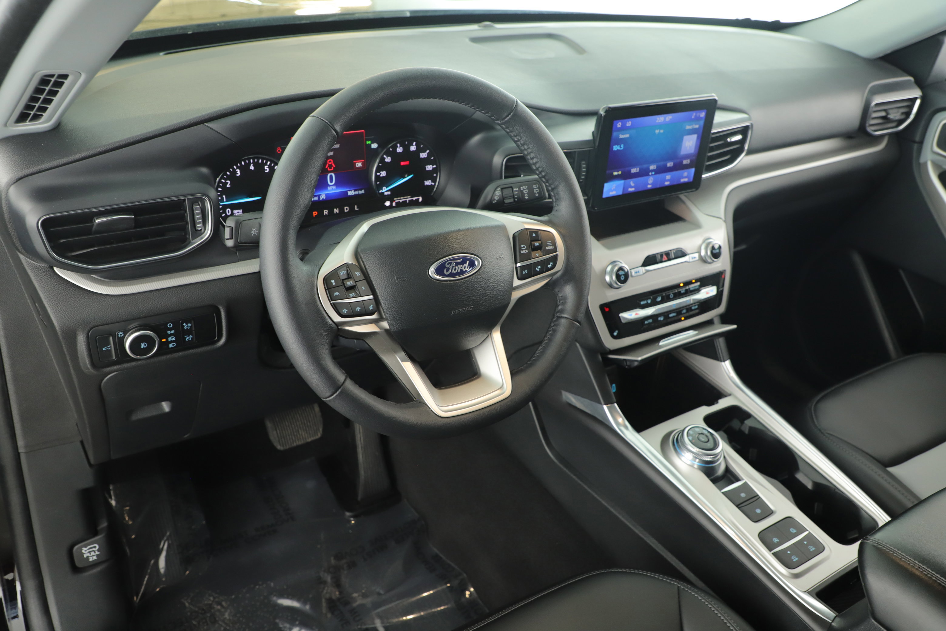 Certified 2024 Ford Explorer XLT w/ Equipment Group 202A image 12