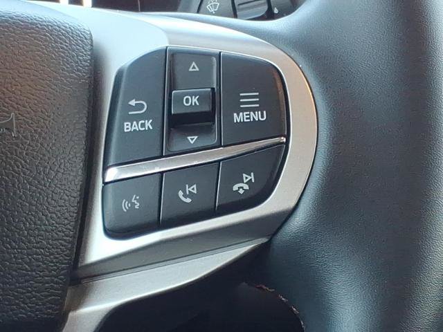 Certified 2026 Ford Explorer Active AWD/4WD image 9