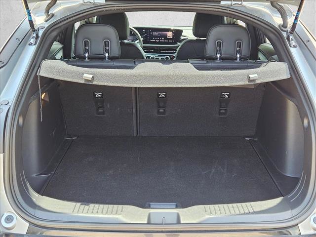 Used 2025 Buick Envista Sport Touring FWD image 6