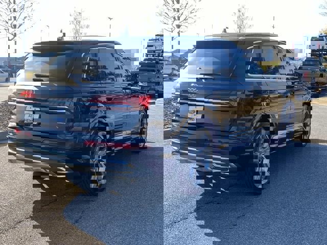 Used 2021 Audi Q7 3.0T Prestige image 5