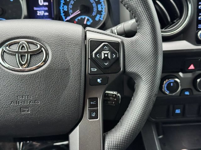 Used 2021 Toyota Tacoma TRD Sport AWD/4WD image 24