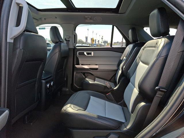 Certified 2023 Ford Explorer XLT w/ Equipment Group 202A AWD/4WD image 10