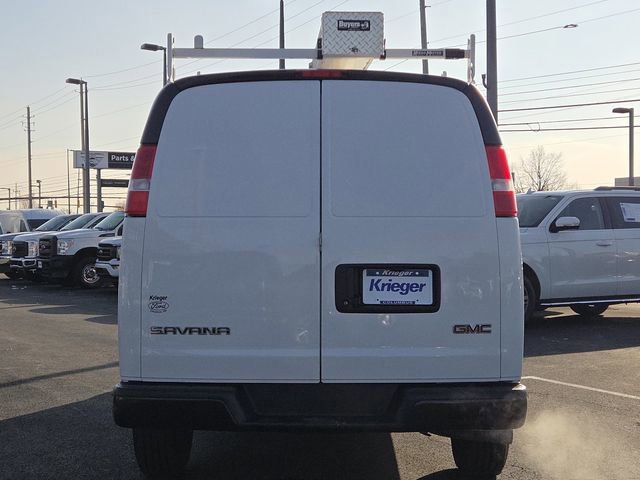 Used 2023 GMC Savana 2500 Work Van w/ Driver Convenience Package image 4