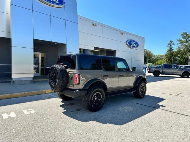 Certified 2025 Ford Bronco Outer Banks w/ Sasquatch Package AWD/4WD image 15