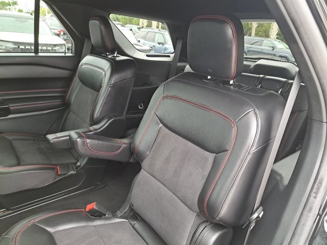 Certified 2023 Ford Explorer ST-Line w/ Class IV Trailer Tow Package image 14