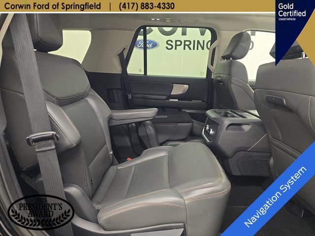 Certified 2025 Ford Expedition Active AWD/4WD image 13