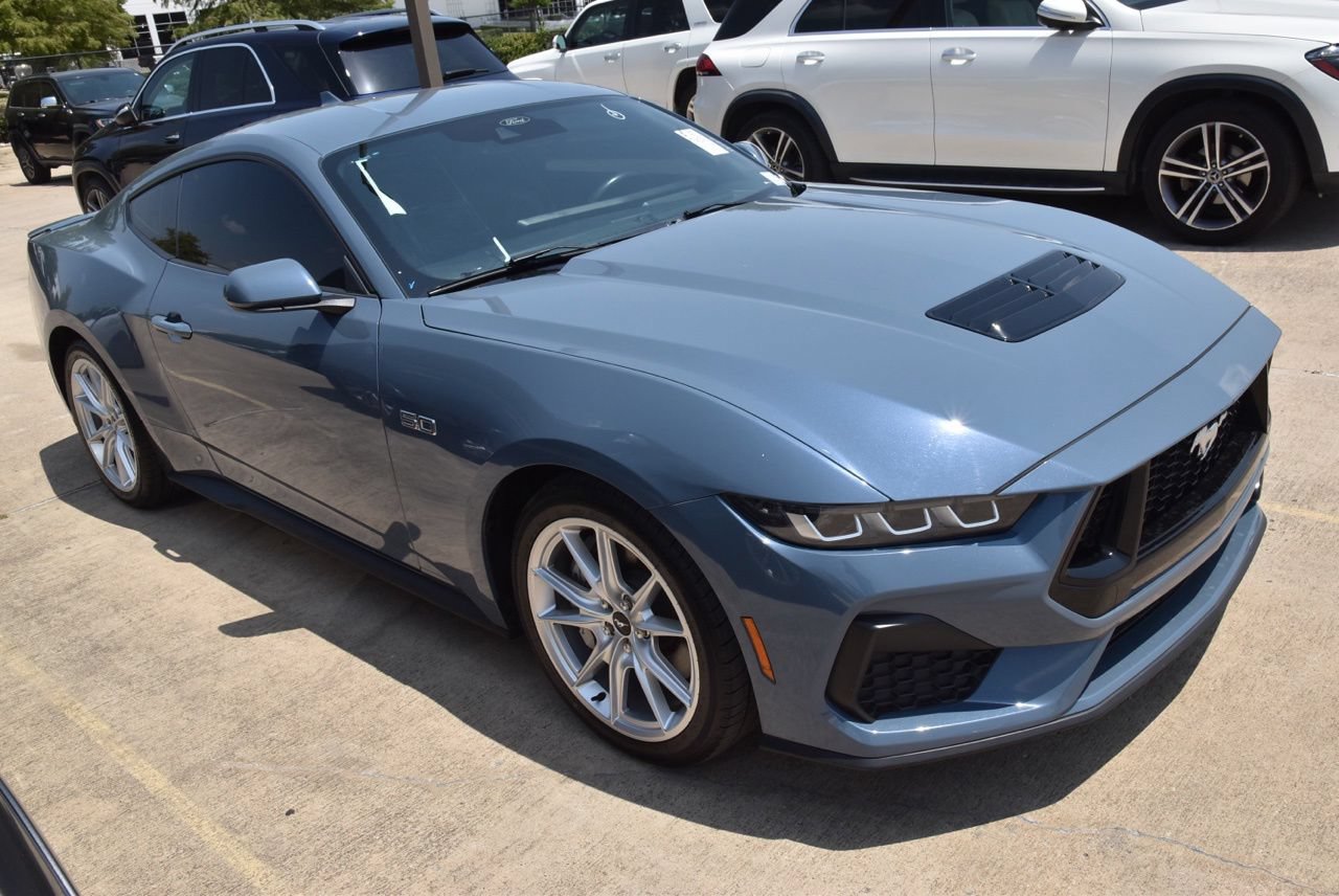 Certified 2024 Ford Mustang GT Premium RWD image 5