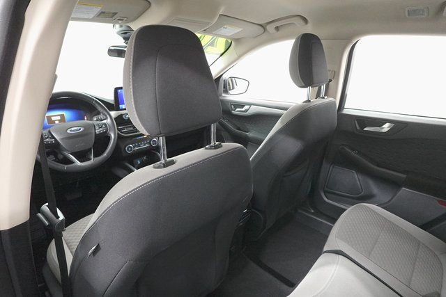Certified 2020 Ford Escape SE Sport image 23