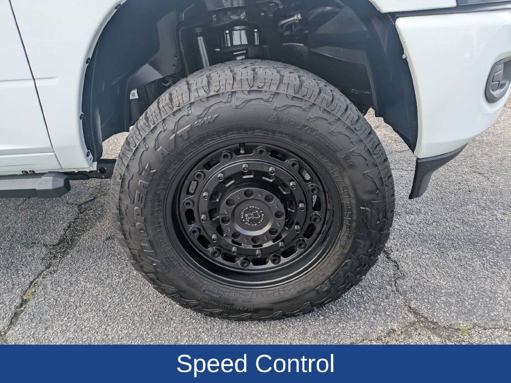 Used 2023 RAM 2500 Tradesman w/ Chrome Appearance Group AWD/4WD image 12