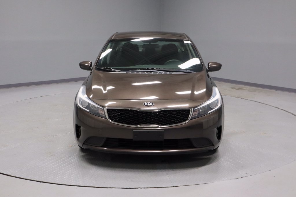 Used 2017 Kia Forte LX FWD image 4