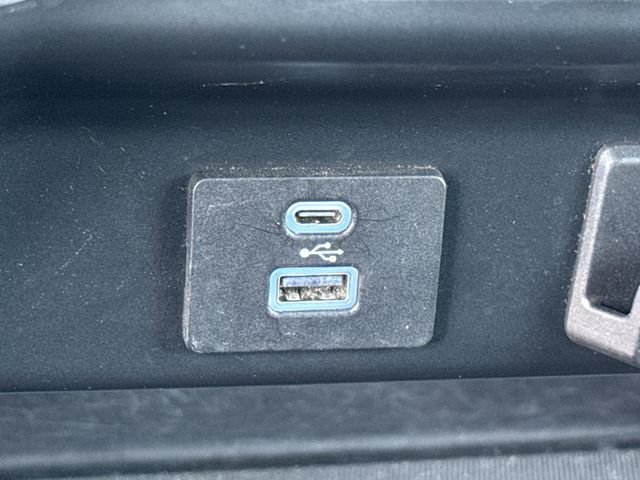 Certified 2022 Ford F150 Lariat AWD/4WD image 43