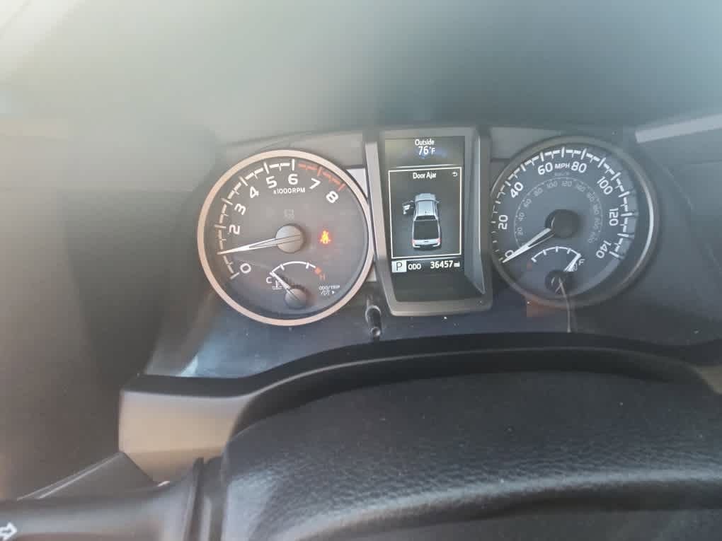 Used 2023 Toyota Tacoma TRD Off-Road RWD image 19