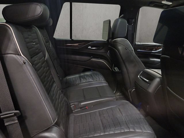 Used 2022 Cadillac Escalade Sport Platinum AWD/4WD image 21