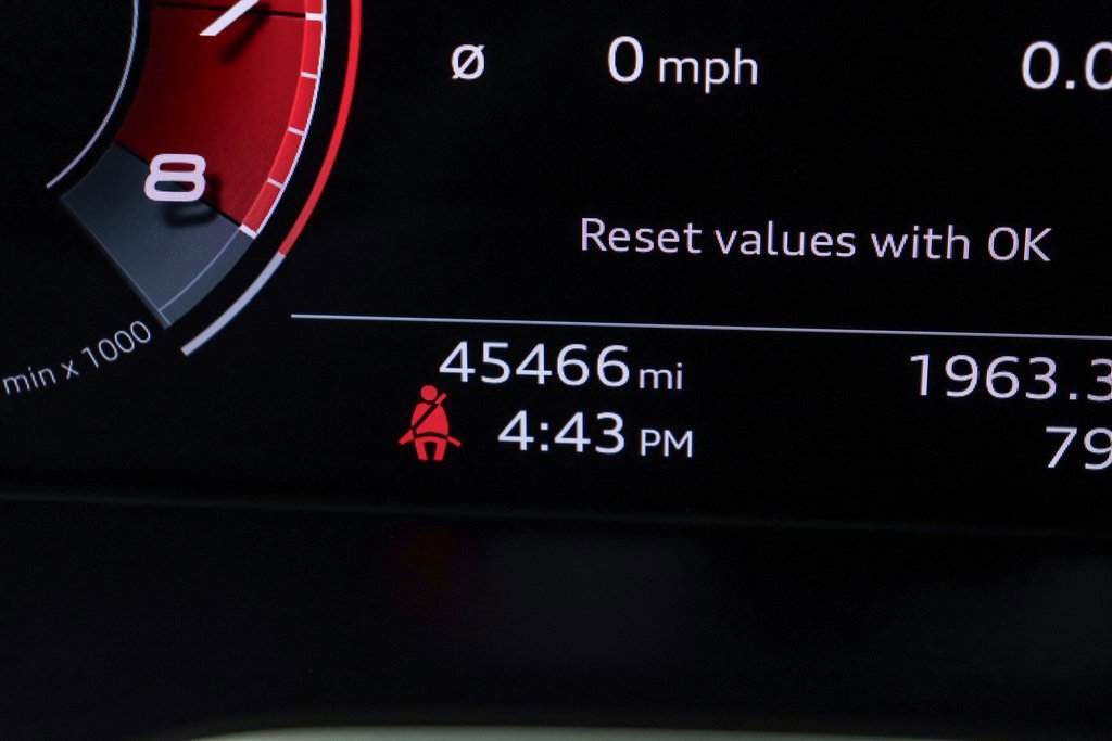 Used 2021 Audi SQ5 Premium Plus w/ Premium Plus Package image 21