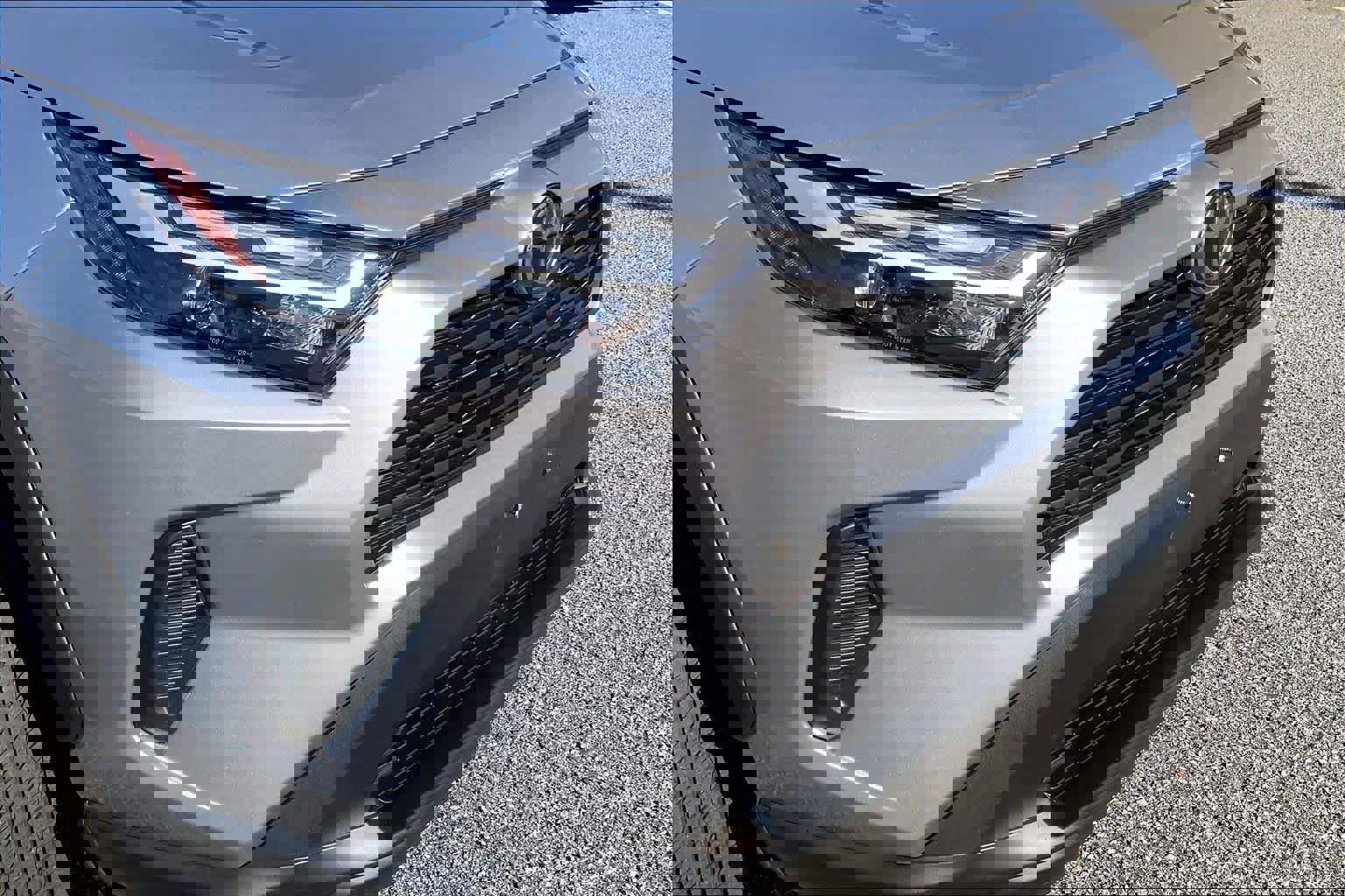 Used 2024 Toyota RAV4 XLE image 28