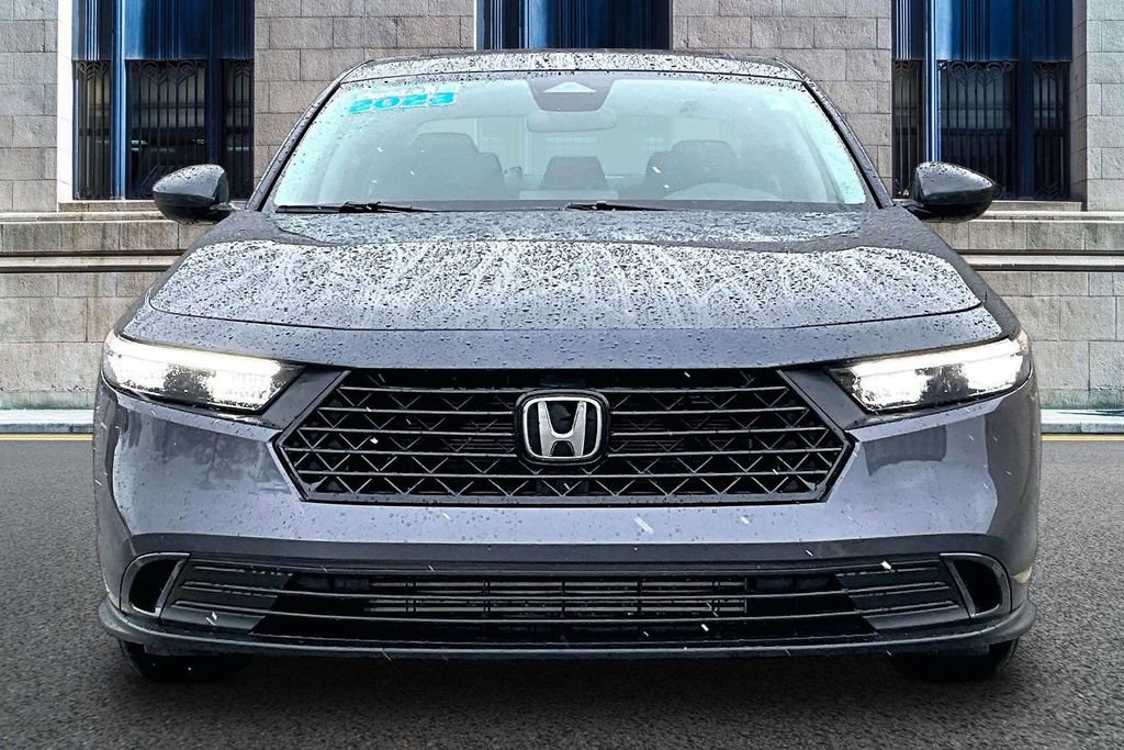 Used 2023 Honda Accord EX image 3
