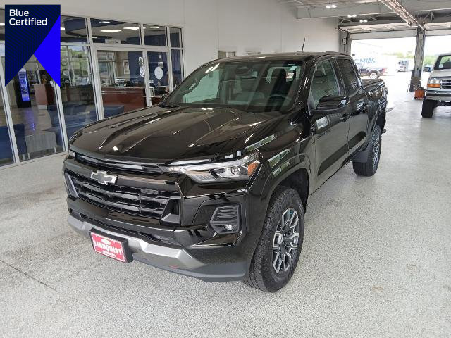 Used 2023 Chevrolet Colorado Z71 w/ Z71 Convenience Package 2