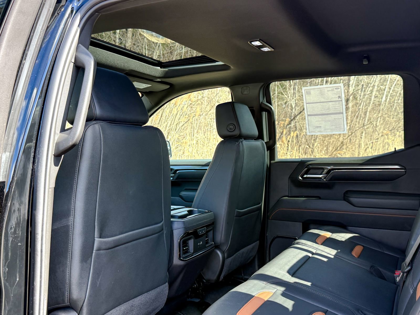 Used 2024 GMC Sierra 1500 AT4 w/ Technology Package image 20