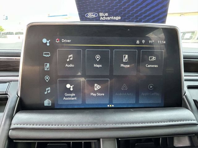 Used 2024 Chevrolet Tahoe Z71 w/ Luxury Package AWD/4WD image 19