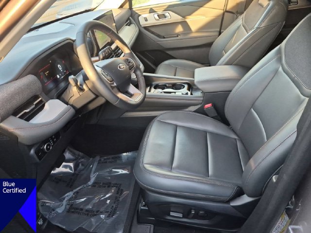 Certified 2025 Ford Explorer Active w/ Active Comfort Package RWD image 15
