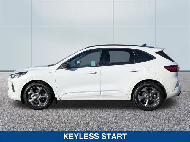 Certified 2023 Ford Escape ST-Line w/ Tech Pack #1 image 6