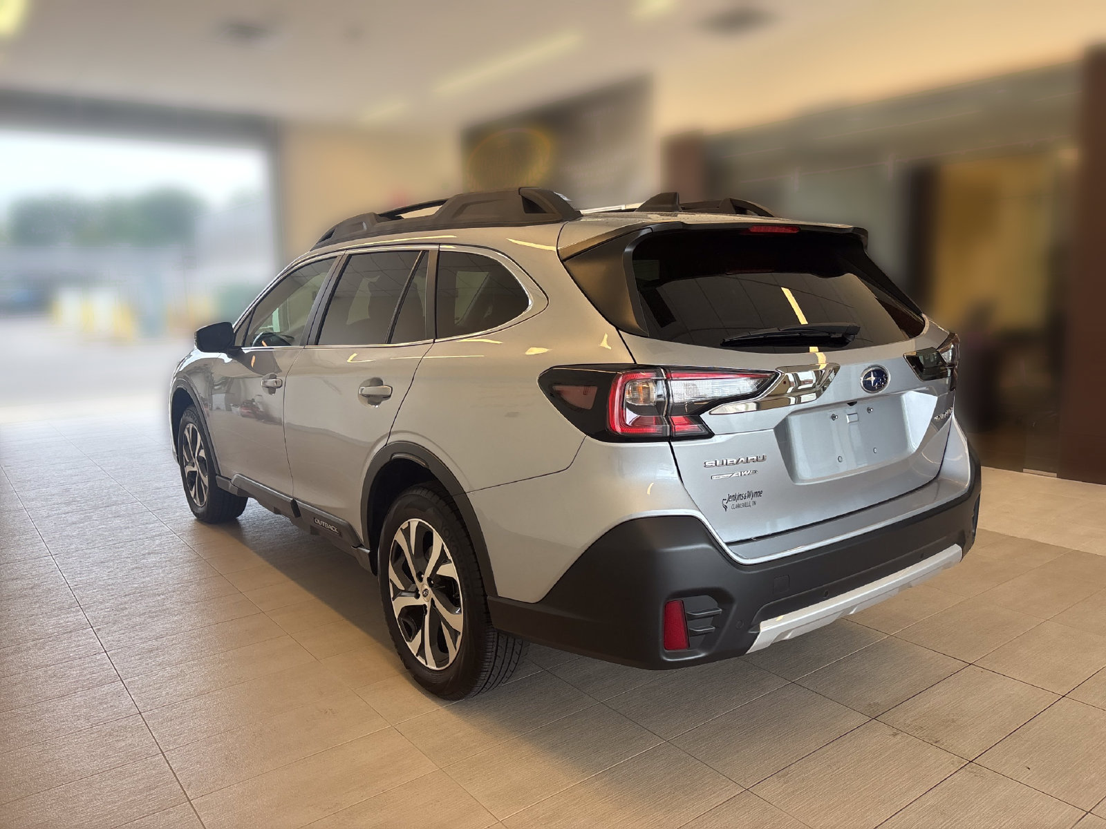 Used 2021 Subaru Outback Limited AWD/4WD image 3