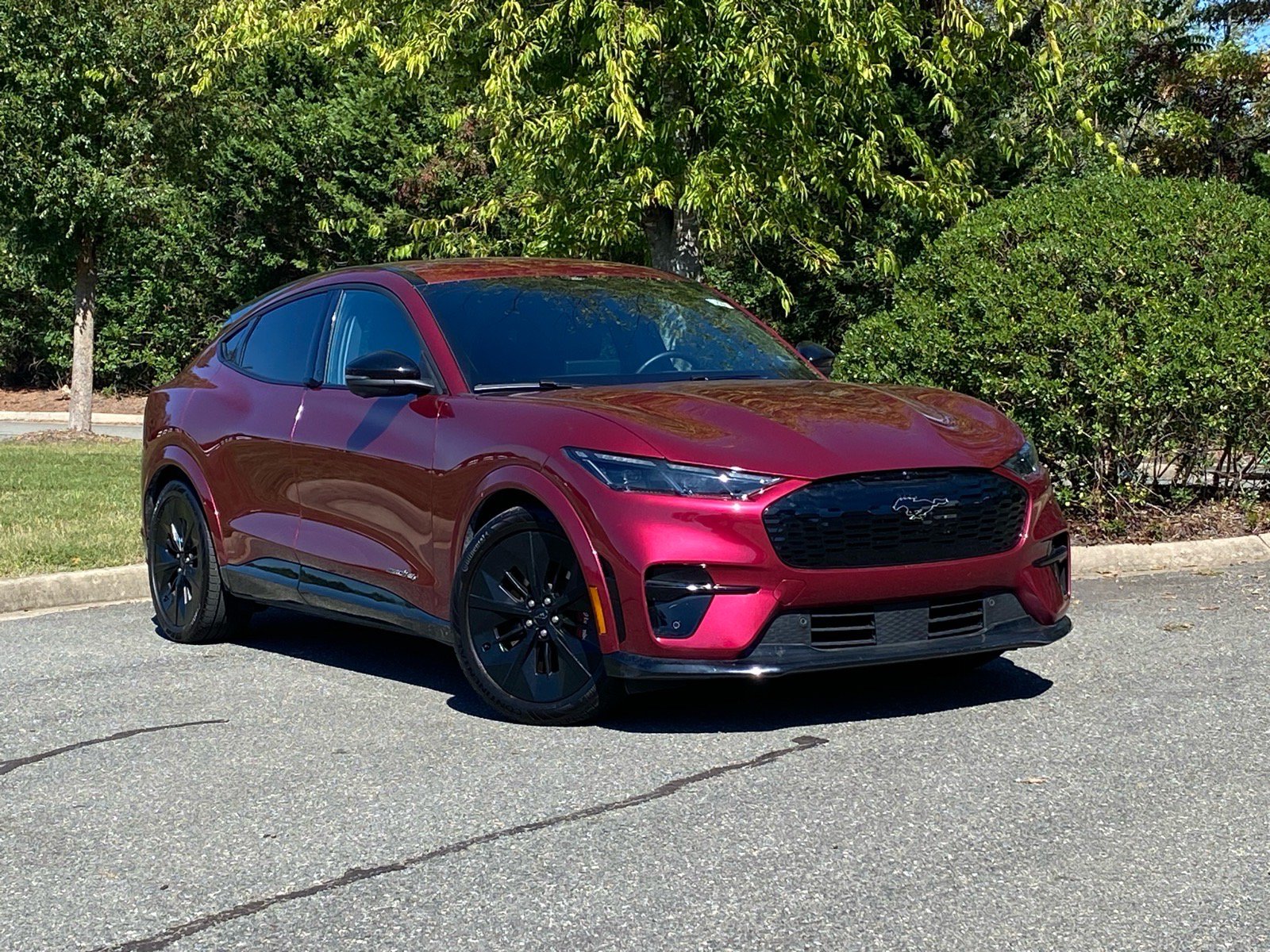 Certified 2025 Ford Mustang Mach-E GT AWD/4WD image 2