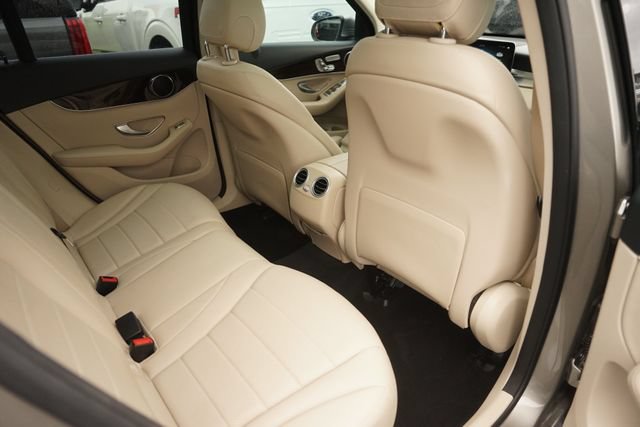 Used 2022 Mercedes-Benz GLC 300 image 15