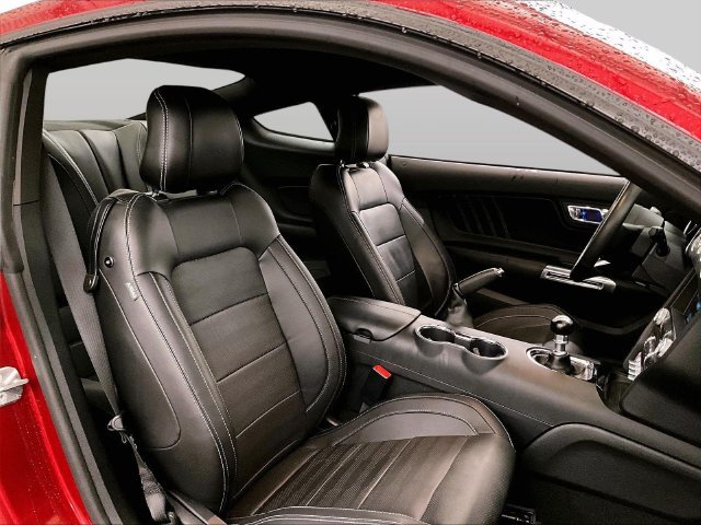 Certified 2017 Ford Mustang GT Premium w/ GT Performance Package RWD image 7