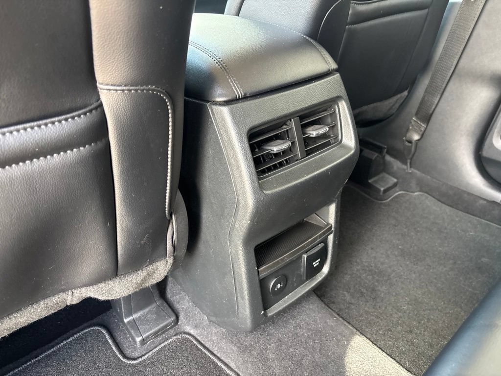 Certified 2024 Ford Edge SEL w/ Convenience Package AWD/4WD image 28