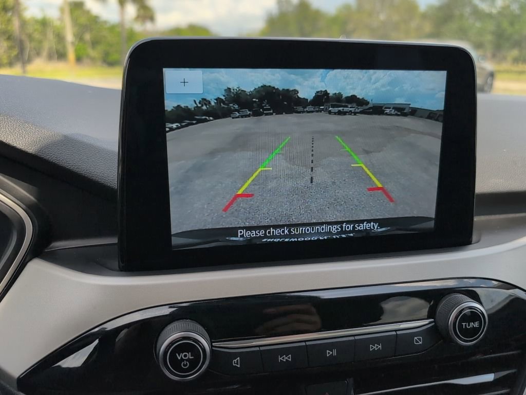Certified 2020 Ford Escape SE Sport FWD image 16
