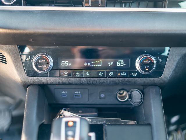 Used 2022 Mitsubishi Outlander SE image 32