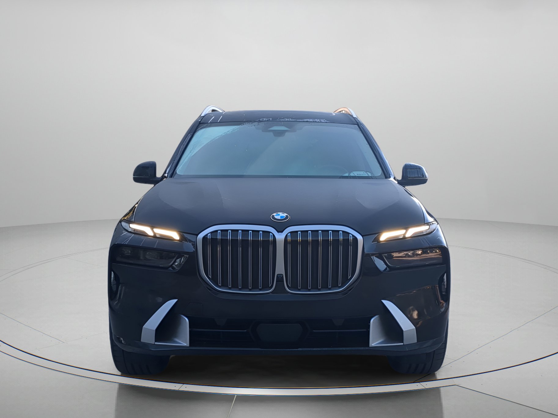 Used 2025 BMW X7 xDrive40i w/ Premium Package AWD/4WD image 37