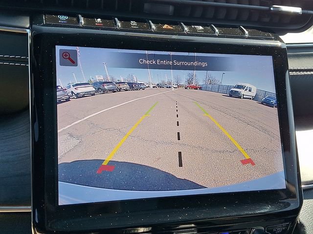 Used 2022 Jeep Grand Cherokee Overland AWD/4WD image 18