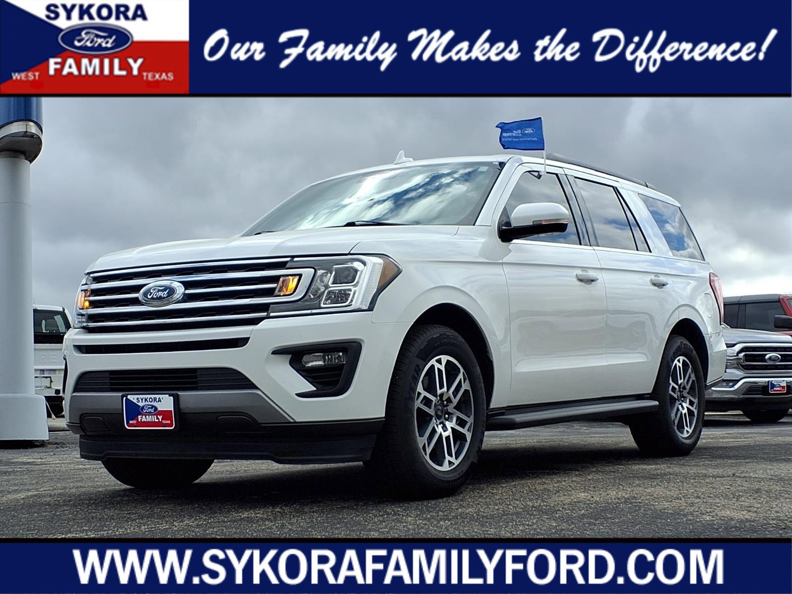 Certified 2021 Ford Expedition XLT image 5