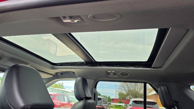 Certified 2024 Ford Explorer Limited w/ Limited Technology Package AWD/4WD image 9