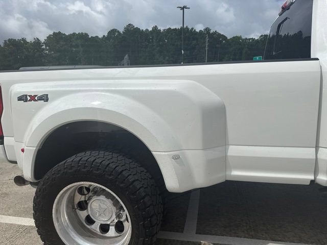 Certified 2022 Ford F450 Platinum AWD/4WD image 26