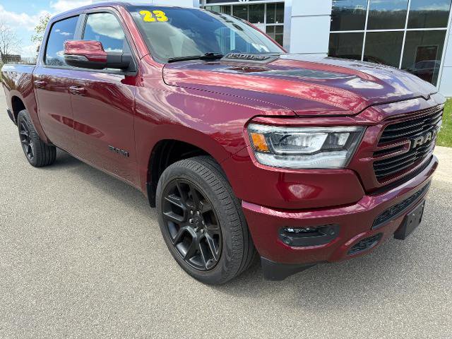 Used 2023 RAM 1500 Laramie AWD/4WD image 4