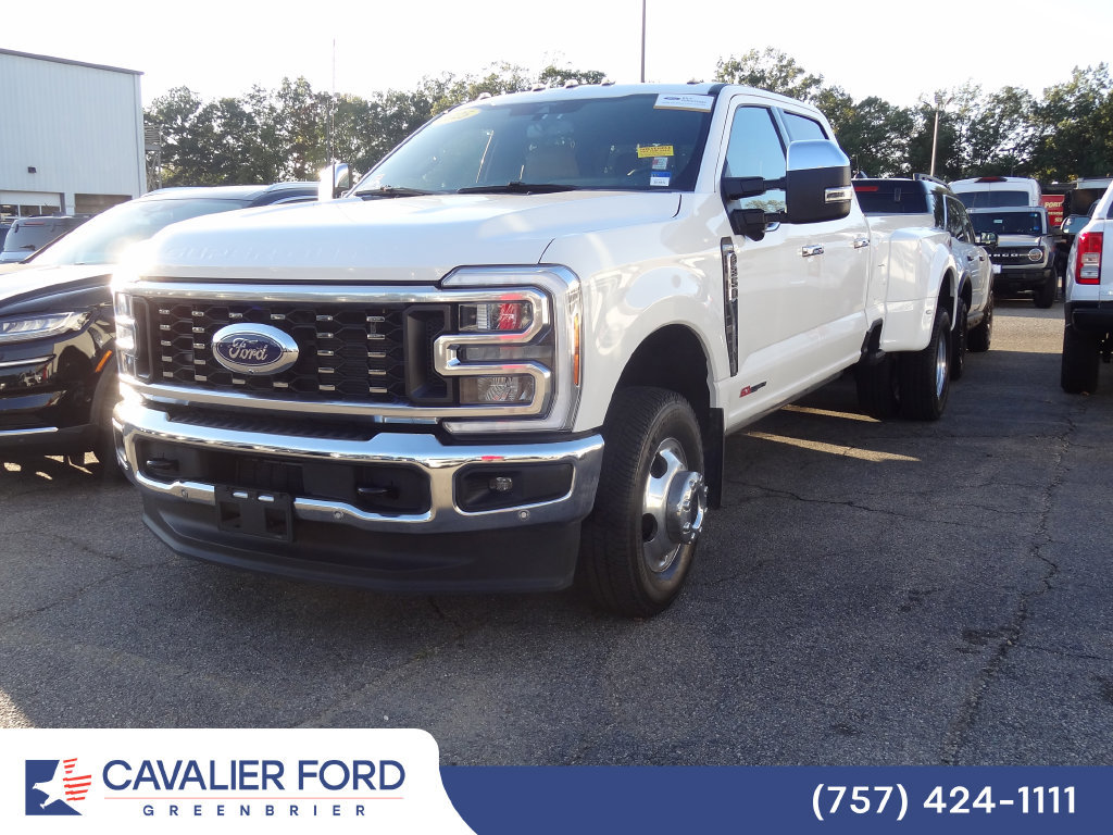 Certified 2025 Ford F350 Lariat w/ Lariat Ultimate Package AWD/4WD image 3