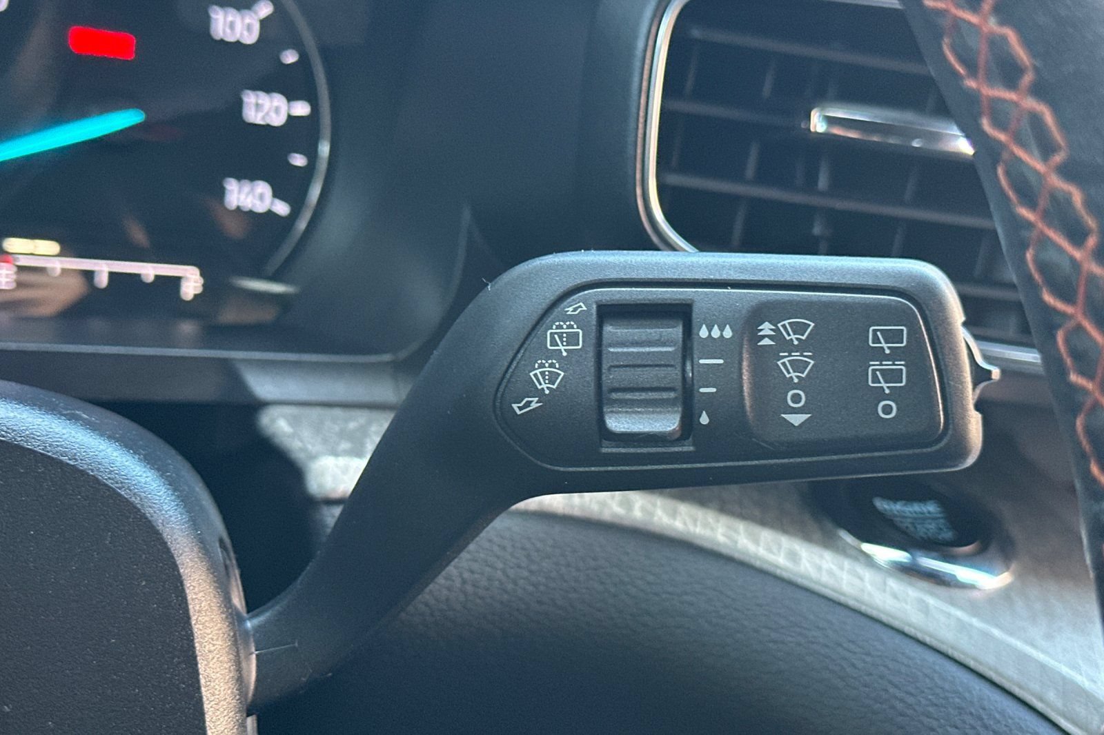 Certified 2024 Ford Explorer Timberline w/ Timberline Technology Package AWD/4WD image 40