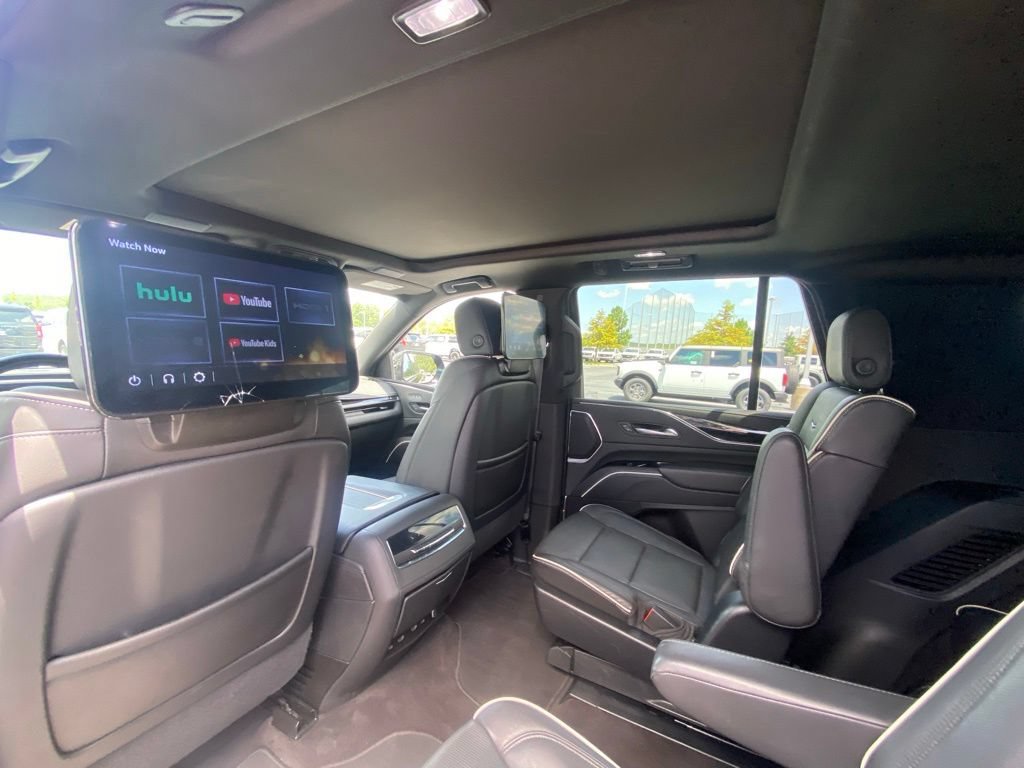 Used 2023 Cadillac Escalade Sport AWD/4WD image 24