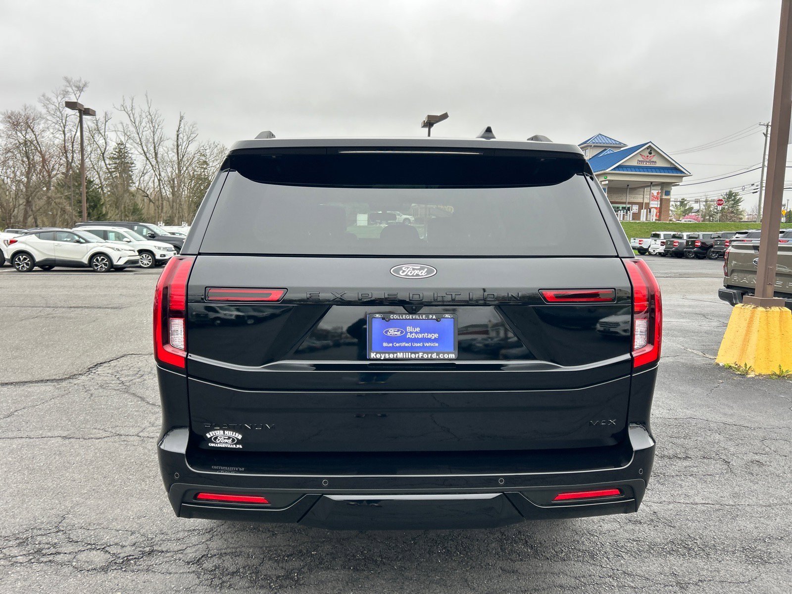 Certified 2025 Ford Expedition Max Platinum w/ Stealth Performance Package AWD/4WD image 13