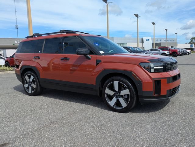 Used 2024 Hyundai Santa Fe Limited FWD image 2