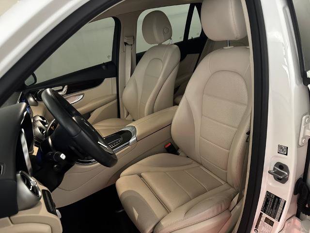 Used 2022 Mercedes-Benz GLC 300 image 16