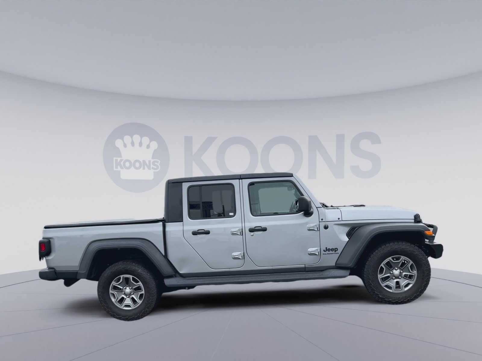 Used 2020 Jeep Gladiator Sport w/ Quick Order Package 24S AWD/4WD image 2
