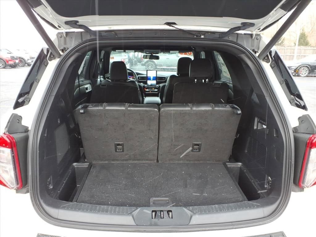 Certified 2023 Ford Explorer ST w/ Equipment Group 401A image 31