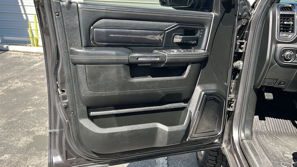 Used 2022 RAM 2500 Limited image 15
