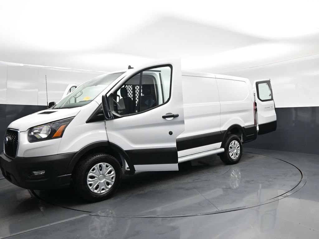 Certified 2025 Ford Transit 250 Low Roof w/ Exterior Upgrade Package RWD image 20