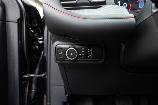 Certified 2025 Ford Explorer ST image 16